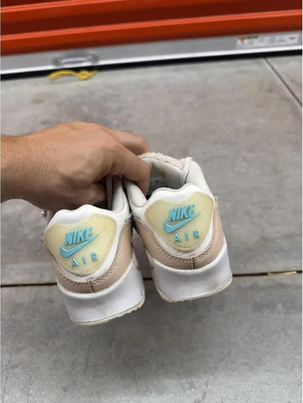 Nike Air Max 90 SE Mama white and blue gym running shoes size 7 WOMENS